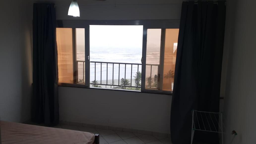 Apartamento Frente A Praia Peruíbe Extérieur photo